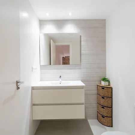 In With Pool Near Coast Rojales